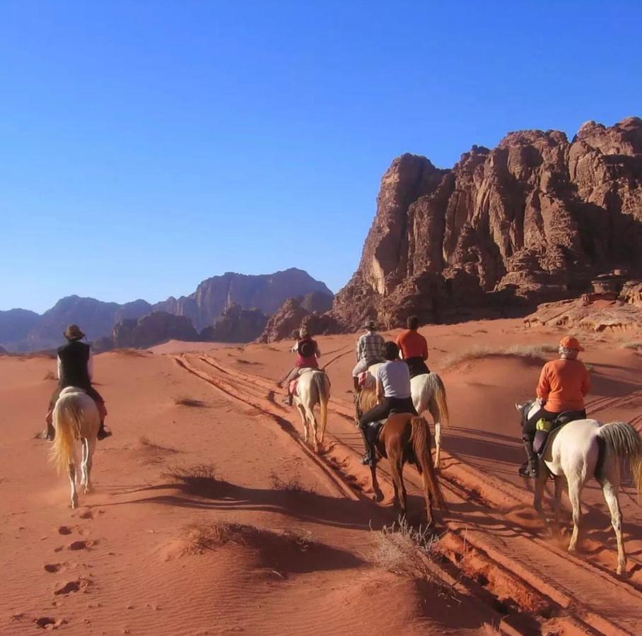 Wadi Rum Desert Camp Luaran gambar